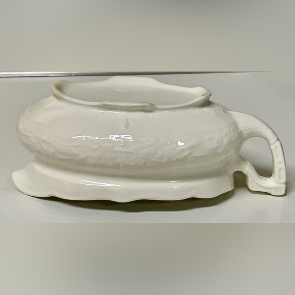 1920s Vintage Embossed White Mount Clemens VOGUE Gravy Boat - Picture 15 of 16